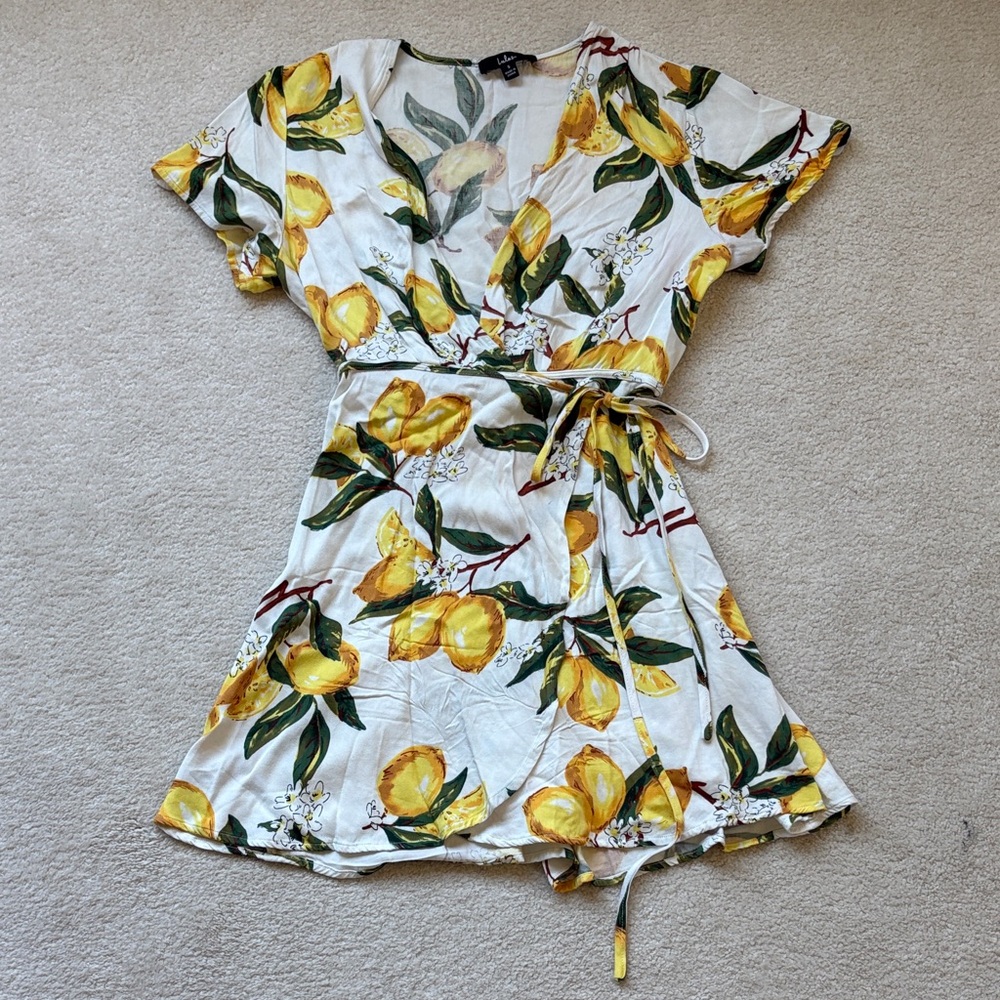 Lulus lemon print wrap dress